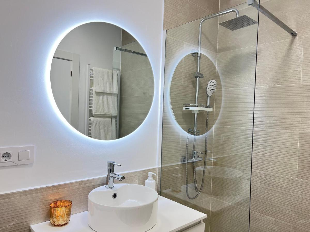 Ansar Suite Torrelavega Exterior foto