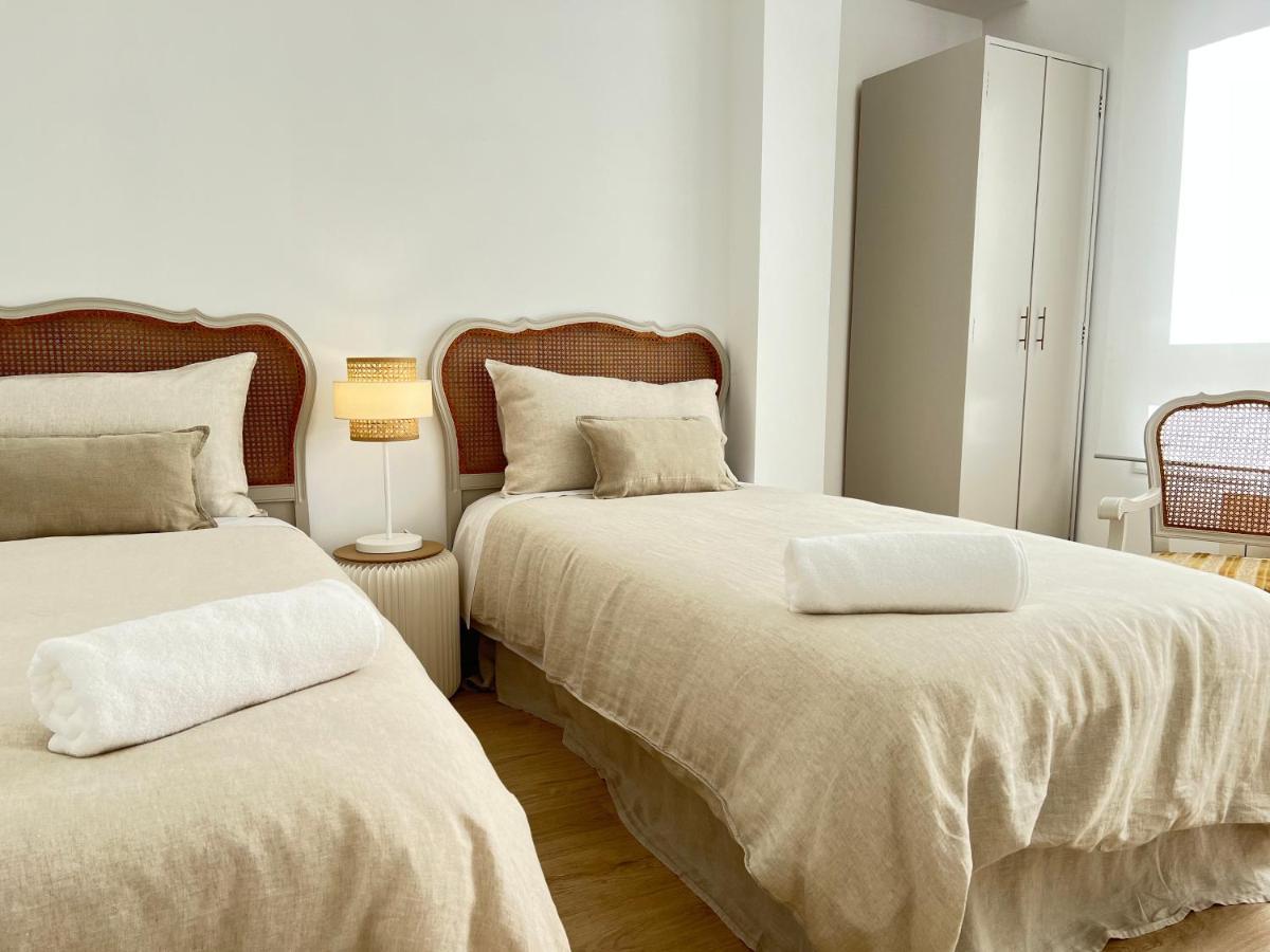 Ansar Suite Torrelavega Exterior foto