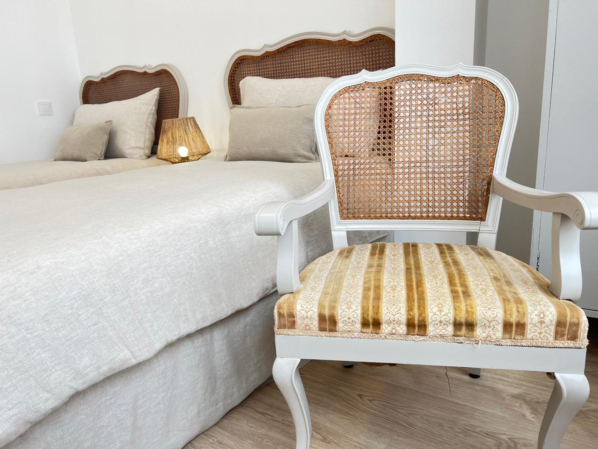 Ansar Suite Torrelavega Exterior foto